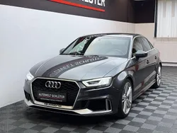 Grau Gebraucht 2018 Audi RS3 Comfort Kleinwagen | 46.490 € (Teuer)