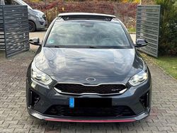 Grau Gebraucht 2020 Kia ProCeed Limousine | 15.500 € (Fairer Preis)