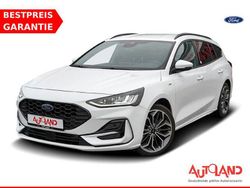 Weiß Gebraucht 2023 Ford Focus ST-Line Kombi | 23.950 € (Fairer Preis)