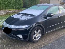 Schwarz Gebraucht 2008 Honda Civic Executive Limousine | 5.150 € (Fairer Preis)