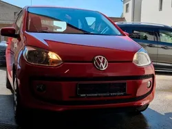Rot Gebraucht 2012 VW up! Kleinwagen | 2.550 € (Fairer Preis)