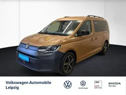 Braun Gebraucht 2022 VW Caddy Maxi California Van / Kleinbus | 32.960 € (Guter Preis)