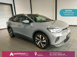 Grau Gebraucht 2021 VW ID.4 Pro Performance SUV | 28.670 € (Fairer Preis)