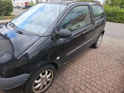 Schwarz Gebraucht 2005 Renault Twingo Kleinwagen | 1.300 € (Fairer Preis)