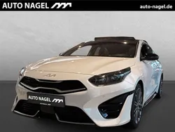 Weiß Neu 2025 Kia ProCeed Kleinwagen | 31.950 €