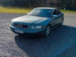 Grau Gebraucht 1995 Audi A8 Limousine | 2.900 €