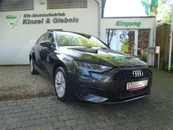 Grau Gebraucht 2022 Audi A3 Sportback e-tron Limousine | 23.900 € (Guter Preis)