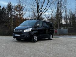 Schwarz Gebraucht 2013 Ford Tourneo Van / Kleinbus | 12.499 € (Fairer Preis)