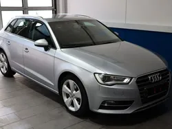 Silber Gebraucht 2014 Audi A3 Ambition Limousine | 11.900 € (Superpreis)