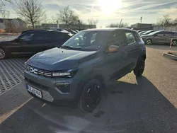 Grün Gebraucht 2025 Dacia Spring Extreme Kleinwagen | 19.990 € (Etwas zu teuer)