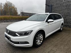 Weiß Gebraucht 2017 VW Passat Kombi | 14.799 € (Guter Preis)