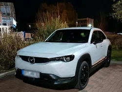 Weiß Gebraucht 2020 Mazda MX30 SUV | 15.500 € (Fairer Preis)