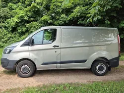 Silber Gebraucht 2013 Ford Transit Custom Van / Kleinbus | 8.950 €
