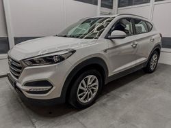 Weiß Gebraucht 2017 Hyundai Tucson GO! SUV | 11.990 € (Guter Preis)