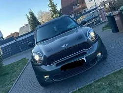 Grün Gebraucht 2012 Mini Cooper SD Countryman SUV | 8.999 € (Guter Preis)