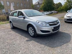 Silber Gebraucht 2009 Opel Astra Edition Limousine | 1.777 € (Fairer Preis)
