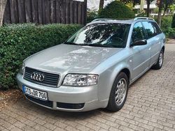 Silber Gebraucht 2003 Audi A6 Kombi | 2.600 € (Guter Preis)