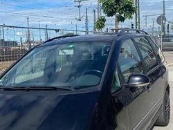 Schwarz Gebraucht 2008 VW Sharan United Van / Kleinbus | 3.899 € (Fairer Preis)
