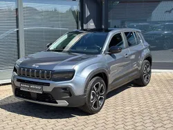 Grau Neu 2025 Jeep Avenger Summit SUV | 33.490 € (Teuer)