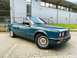 Blau Gebraucht 1988 BMW 320 Cabriolet Cabrio | 13.890 €