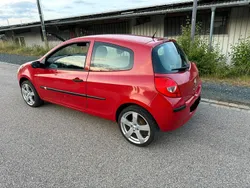 Rot Gebraucht 2008 Renault Clio II Kleinwagen | 1.200 €