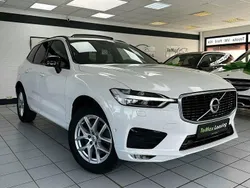 Weiß Gebraucht 2019 Volvo XC60 R-Design SUV | 39.999 € (Etwas zu teuer)