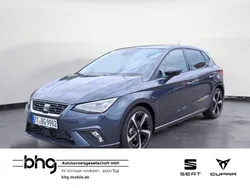 Grau Neu 2025 Seat Ibiza FR Limousine | 27.990 € (Teuer)