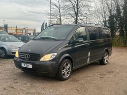 Grün Gebraucht 2008 Mercedes Viano Van / Kleinbus | 5.390 €