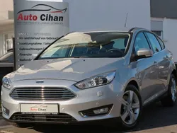 Silber Gebraucht 2015 Ford Focus Titanium Limousine | 10.990 € (Guter Preis)