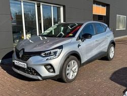 Highlandgrau Gebraucht 2023 Renault Captur Evolution SUV | 19.999 € (Guter Preis)
