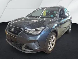 "magnetic tech" (metallic) Gebraucht 2025 Seat Arona FR SUV | 23.900 € (Fairer Preis)