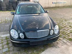 Schwarz Gebraucht 2025 Mercedes E280 Kombi | 4.000 €