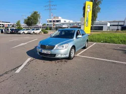 Blau Gebraucht 2009 Skoda Octavia Limousine | 3.500 €