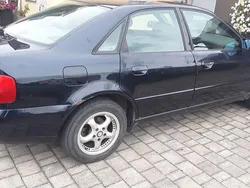 Blau Gebraucht 2000 Audi A4 Limousine | 600 € (Superpreis)
