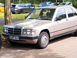 Braun Gebraucht 1986 Mercedes 190 Limousine | 5.200 €