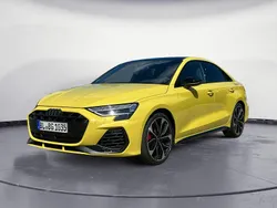 Gelb Gebraucht 2024 Audi S3 Advanced Limousine | 53.590 € (Teuer)