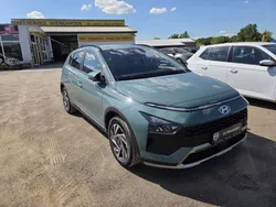 Grün Neu 2024 Hyundai Bayon SUV | 16.700 € (Guter Preis)