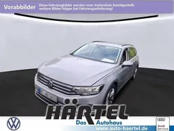 Mondsteingrau (grey), solid Gebraucht 2022 VW Passat Business Kombi | 28.600 € (Guter Preis)