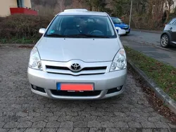 Silber Gebraucht 2007 Toyota Corolla Verso Van / Kleinbus | 4.999 € (Fairer Preis)