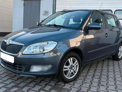 Grau Gebraucht 2011 Skoda Fabia Cool Edition Limousine | 3.390 € (Fairer Preis)