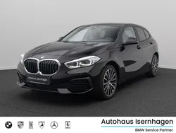 Schwarz ii668schwarz Gebraucht 2023 BMW 118 Advantage Kleinwagen | 24.499 € (Fairer Preis)