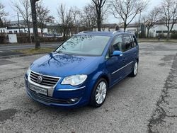 Blau Gebraucht 2008 VW Touran Highline Van / Kleinbus | 3.990 € (Guter Preis)