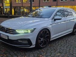 Weiß Gebraucht 2020 VW Passat R-line Kombi | 29.900 € (Teuer)