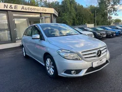 Silber Gebraucht 2014 Mercedes B200 Van / Kleinbus | 8.990 € (Fairer Preis)
