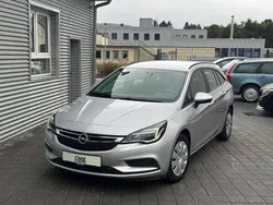 Silber Gebraucht 2018 Opel Astra Business Kombi | 8.990 € (Fairer Preis)