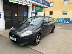 Grau Gebraucht 2011 Fiat Grande Punto Kleinwagen | 3.999 € (Teuer)