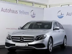 Silber Gebraucht 2018 Mercedes E220 Avantgarde Kombi | 16.990 € (Superpreis)