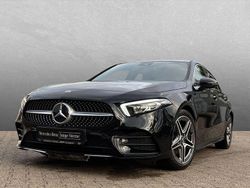 Schwarz Gebraucht 2022 Mercedes A180 AMG line Limousine | 26.490 € (Fairer Preis)