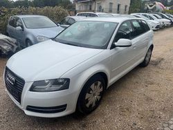 Weiß Gebraucht 2012 Audi A3 Attraction Limousine | 7.150 € (Fairer Preis)