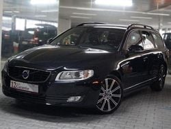 Schwarz Gebraucht 2015 Volvo V70 Momentum Kombi | 14.990 € (Teuer)